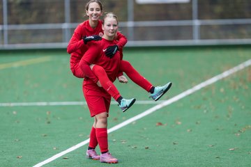 Bild 28 - wCJ VfL Pinneberg - Eimsbuettler TV : Ergebnis: 0:3